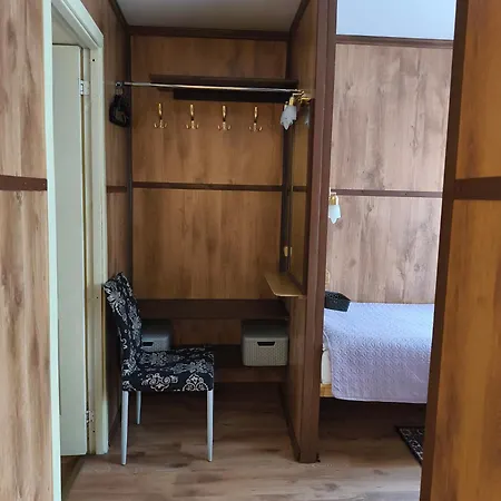 Aparthotel Cubby 3*